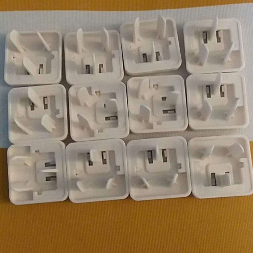 Outlet Protectors - Picture 5 of 6